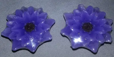 Purple Floating Flower Candle (New) - 1 1/2 Inches, View more