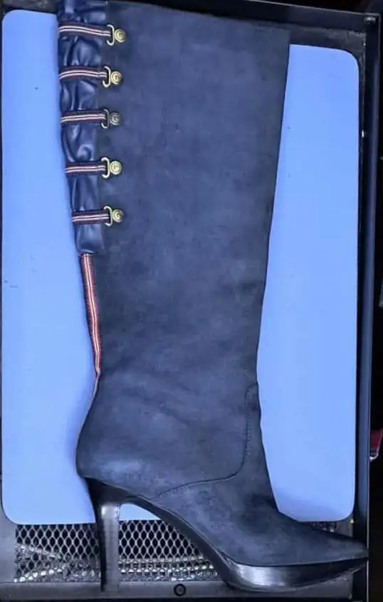 Rockport Genuine Leather Knee High Women's Boot in Women's - Shoes in City of Toronto - Image 3