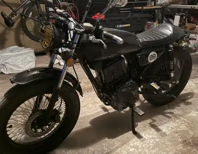 It’s a perfect time of the year to start riding! For sale used cafe racer style e-bike. Perfect for...