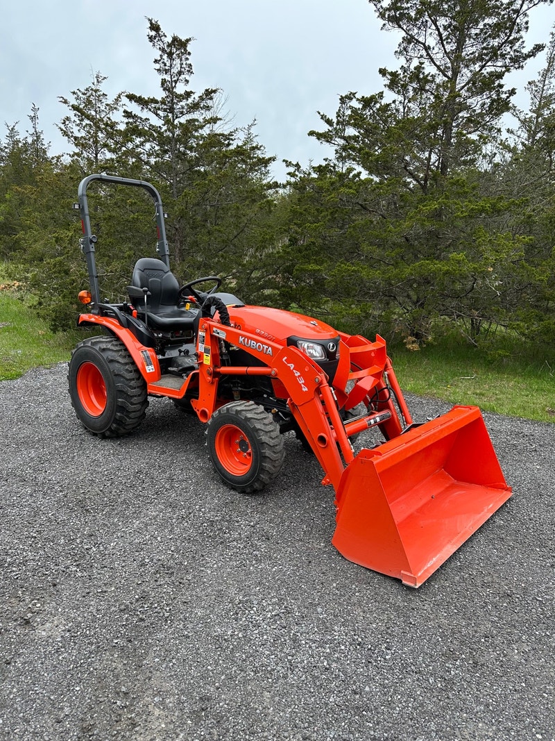 2020 Kubota B2301 Farming Equipment Kingston Kijiji