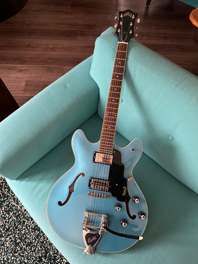 Guild Starfire 1 DC in Pelham Blue with Bigsby in Guitars in Ottawa - Image 2