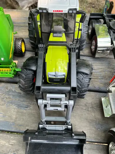 Farm toys, View more