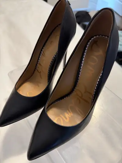Women’s Leather Shoes, View more