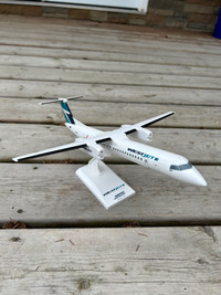 Sold: Newer Skymarks WestJet Bombardier Aircraft Model