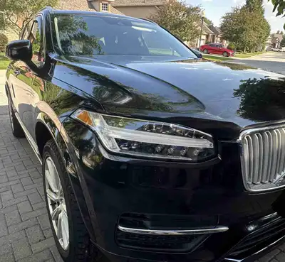 Luxury, safety, and performance all in one SUV. This 2016 Volvo XC90 T6 Inscription AWD has been wel...