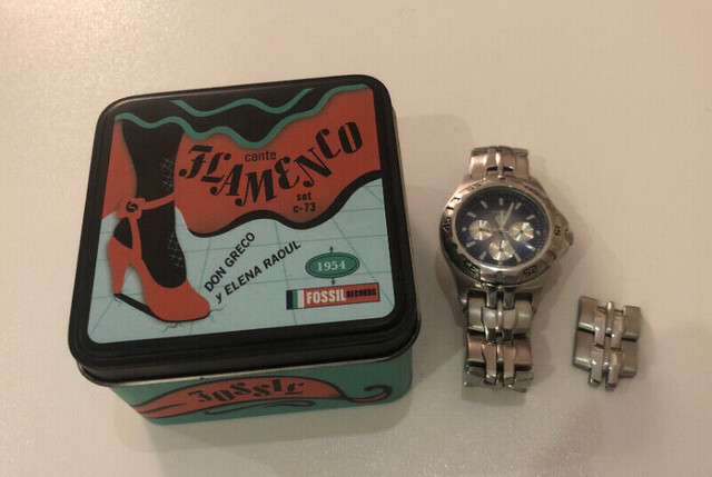 FOSSIL watch - men's stainless steel Blue face dive watch in Jewellery & Watches in Oshawa / Durham Region
