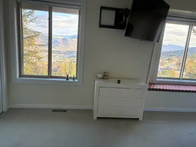 Private Room w own bathroom ideal for TRu or working professionals. Aberdeen near casino / Costco /...