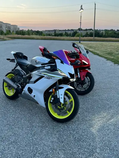 One of the cleanest R6s you’ll find. Second owner, stored properly, and barely broken in at 1,900 km...