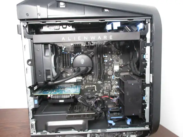 Alienware Aurora R14 Computer Ryzen 9 5900 32GB 2TB NVMe GTX1650 in Desktop Computers in City of Toronto - Image 7