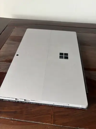 MICROSOFT SURFACE PRO 500gb, View more