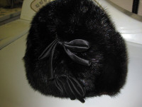 Ladies black mink Hat