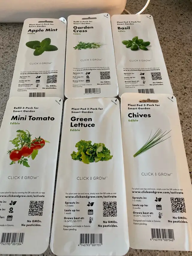 Click and Grow indoors smart garden62863284837761123
