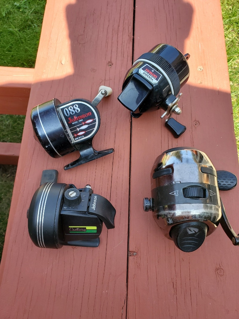 Fishing reels Fishing, Camping & Outdoors Saskatoon Kijiji