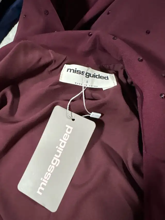 NEW Women’s Short Suit Set Size Small in Women's - Other in Windsor Region - Image 3
