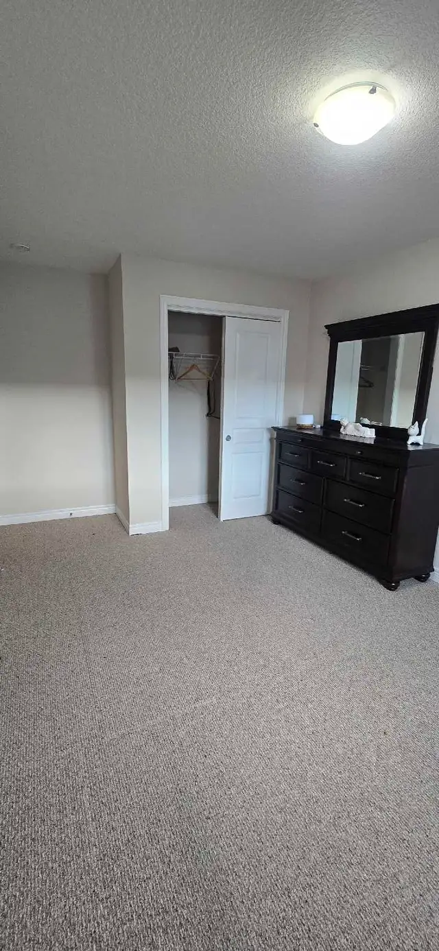 Upper level Private Furnished Room Rent Hamilton in Room Rentals & Roommates in Hamilton - Image 6