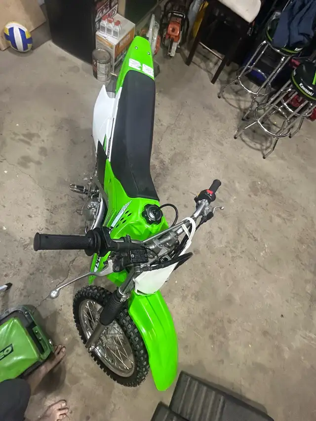 2014 KLX 140  in Dirt Bikes & Motocross in Fort McMurray - Image 4