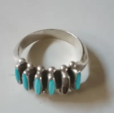 Vintage Paloma Zuni Native American Needlepoint Turquoise Ring - Sterling Silver - Has a "P" stamped...