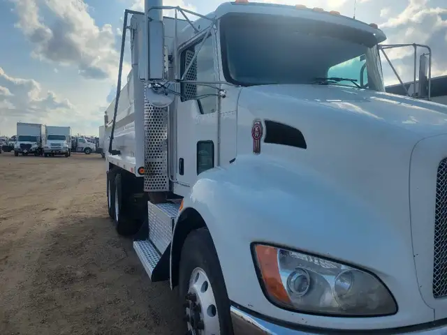 Tandem dump trucks services62866660540930120