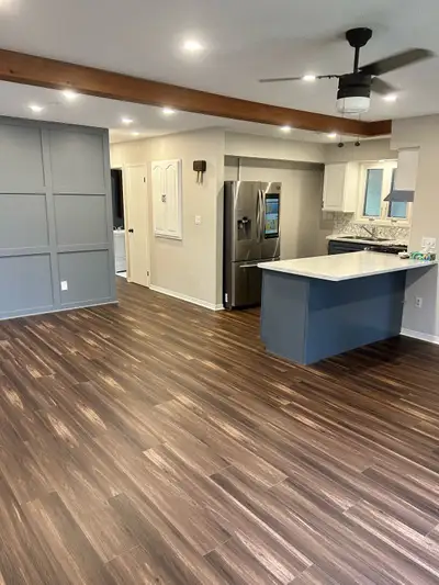 Spacious and bright 2 bed 1 bath upstairs unit in Palmerston backing onto the rec center with Tons o...