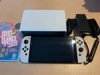 Nintendo Switch OLED, View more