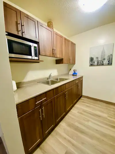 2 BR Townhouse *July 18* $1400 (Apple Meadows in Heritage Park)