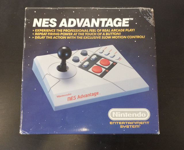 Nintendo NES Advantage Controller MINT in box Shipping worldwide dans Consoles classiques  à Laval/Rive Nord