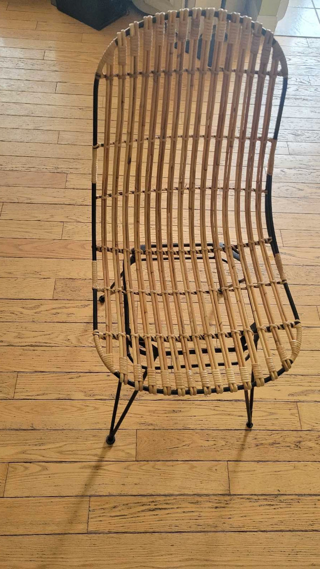 Chaise en bambou  dans Chaises, Fauteuils inclinables  à Lanaudière - Image 2
