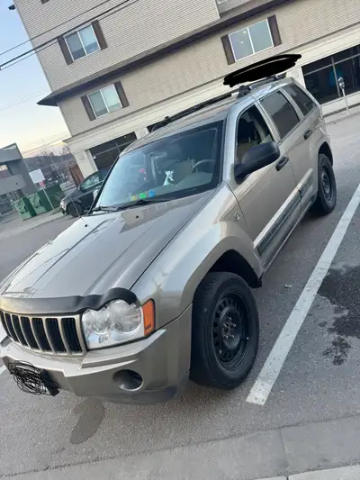 4.7L V8. Hoping to downsize into a sedan or something similar, open to trade. Oil change was done re...
