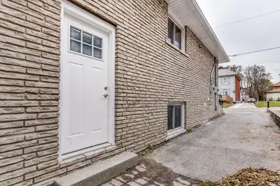 **Available to move in September 1st** **Only 1 parking spot available with the unit**. **Pics from...