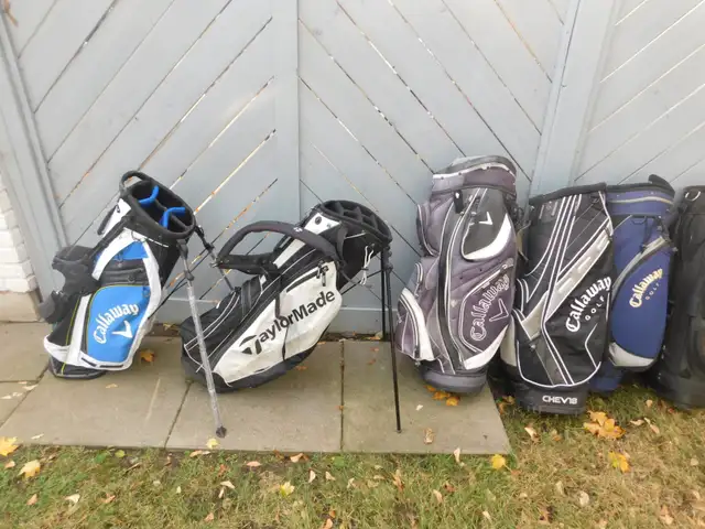 LOTS OF GOLF BAGS FOR SALE in Golf in Chatham-Kent - Image 3