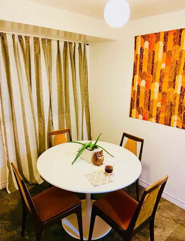 Mid-Century Modern Wall Tapestry in Window Treatments in Kitchener / Waterloo - Image 3