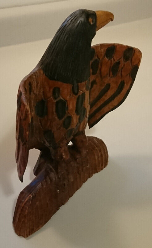 Vintage Hand Carved Wood Eagle Statue - Signed in Arts & Collectibles in Oshawa / Durham Region - Image 3