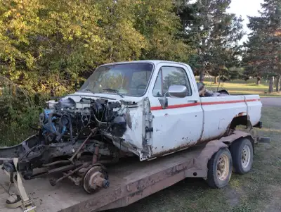 Hoods Doors Steering box Tow hitch Manual transmission New distributor Carburetor Transfer case Alte...