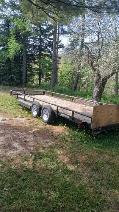 Best offer Have ownership trailer deck in good shape tires fairly new with spare one side is removab...