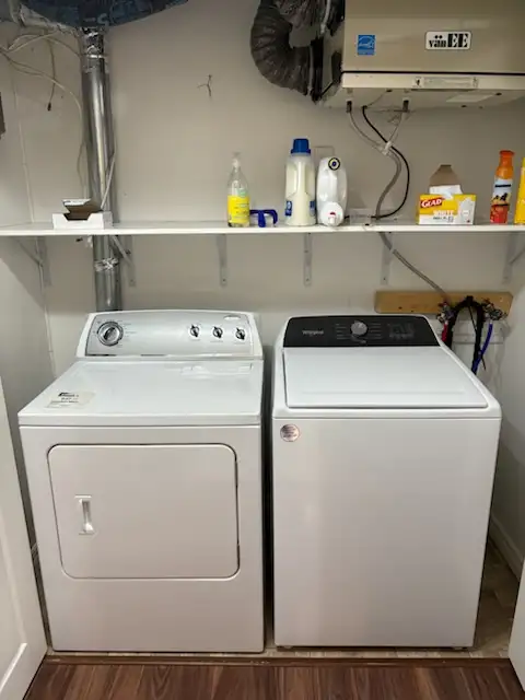 New & Clean Apartment with Separate driveway for 2 cars. in Long Term Rentals in St. John's - Image 12