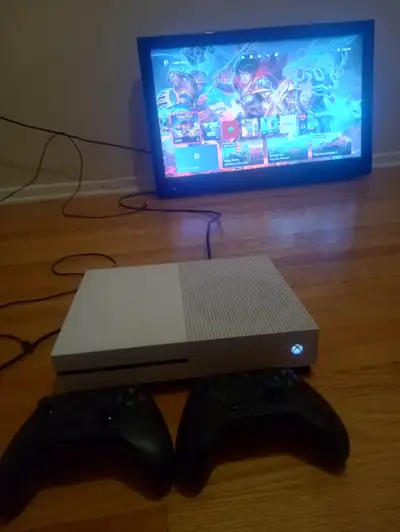 2 TB Xbox One S with 2 controllers, View more
