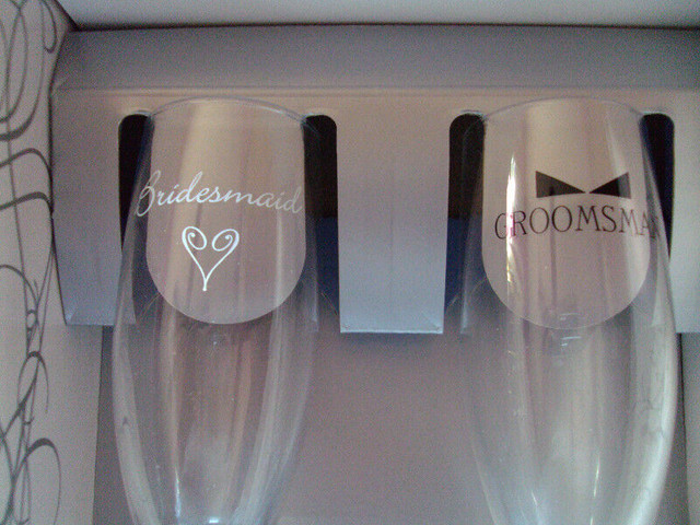 HORTENSE B. HEWITT BRIDESMAID & GROOMSMAN CHAMPAGNE FLUTES in Arts & Collectibles in Mississauga / Peel Region