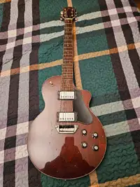1973 Yamaha Sg-45 electric guitar! Gorgeous shape, and sound!