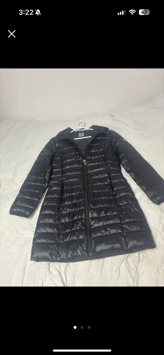 Black Puffer Coat - Size Small64418615212930120
