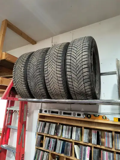 Set of 4 Rotala 205/60R16 Directional Winter Tire's mounted on Steel wheels. Bolt pattern is 5 on 11...