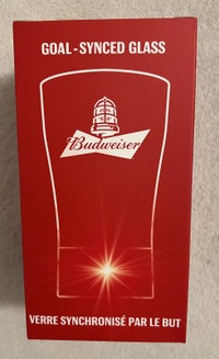 Budweiser Red Light Goal Sync Glass Limited Edition-NEW in Box Oakville / Halton Region Toronto (GTA) Preview