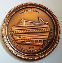 Vintage Copper Universite Laval 1976 Wall Hanger