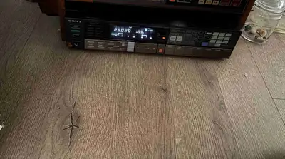 Sony STR-AV570 Stereo Receiver, View more