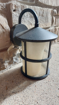 Craftsman Style Outdoor Light Sconce