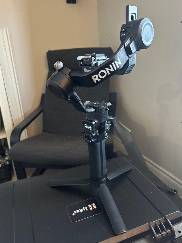 DJI RSC 2 Gimbal w/hard case in Cameras & Camcorders in Calgary - Image 2