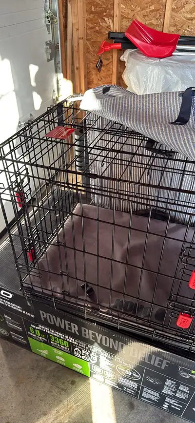 Kong Dog Crate with Kong mat and crate cover, View more