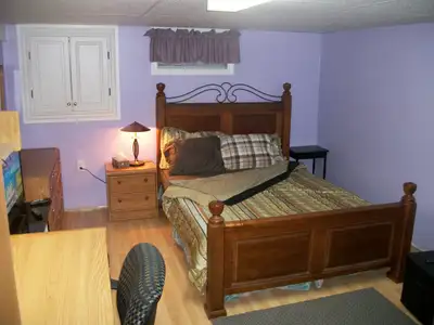 Huge Large Furnished Basement bedroom
