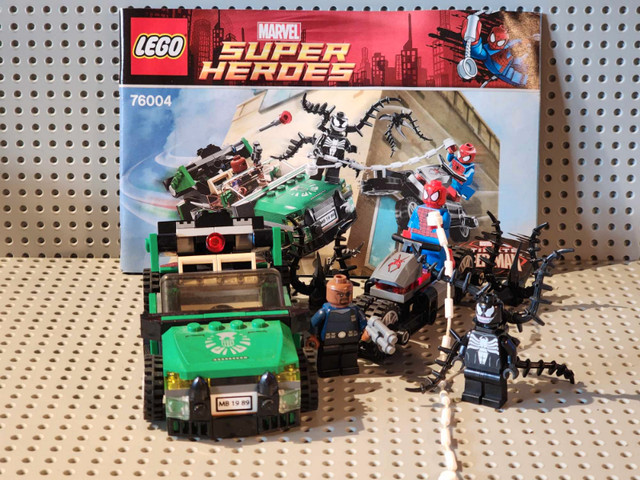 Lego SUPER HEROES 76004 Spider-Man:Spider-Cycle Chase dans Jouets et jeux  à Longueuil/Rive Sud