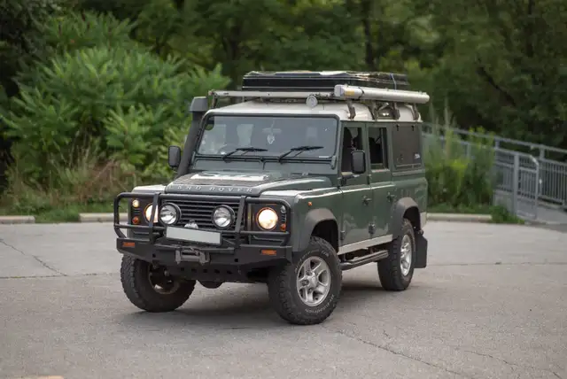 2009 Land Rover Defender 110 RHD