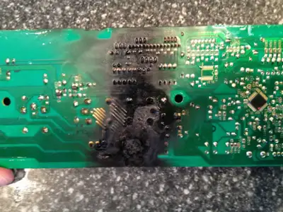 Réparation Réusinage Modification soudage dessoudage plaques PCB, View more